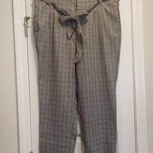 Liz Claiborne Black and White Plaid Pants
